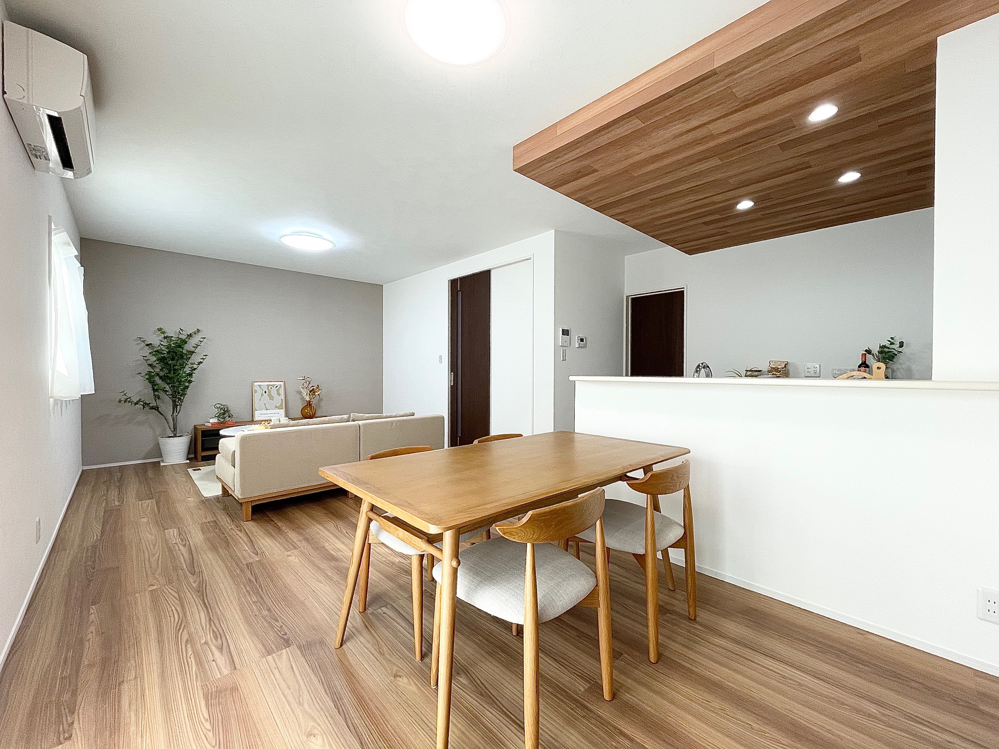 ルルーディア福山市引野町4丁目②／2号棟