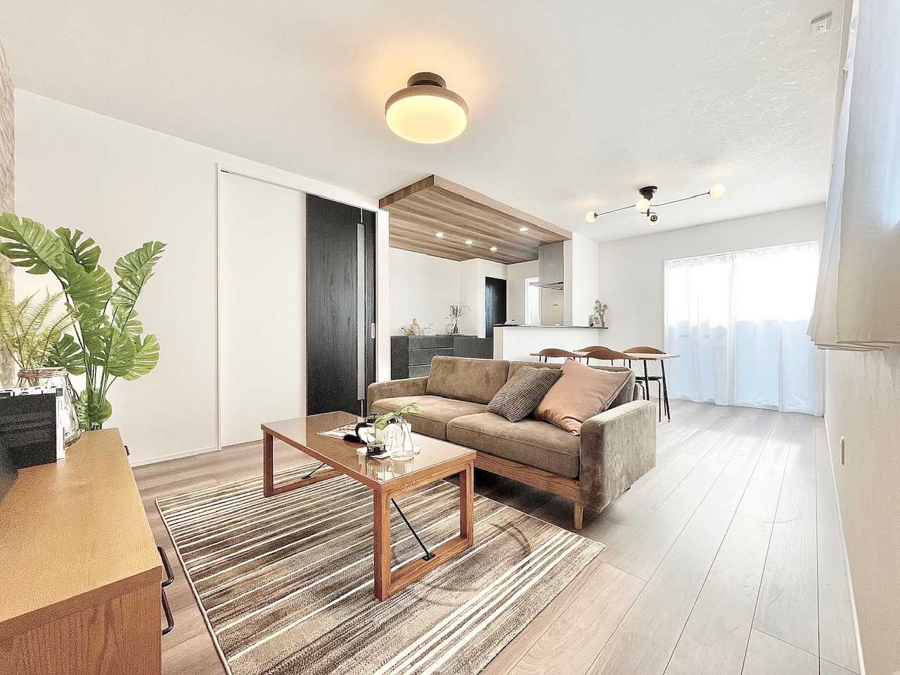 ルルーディア尾道市美ノ郷町三成⑦