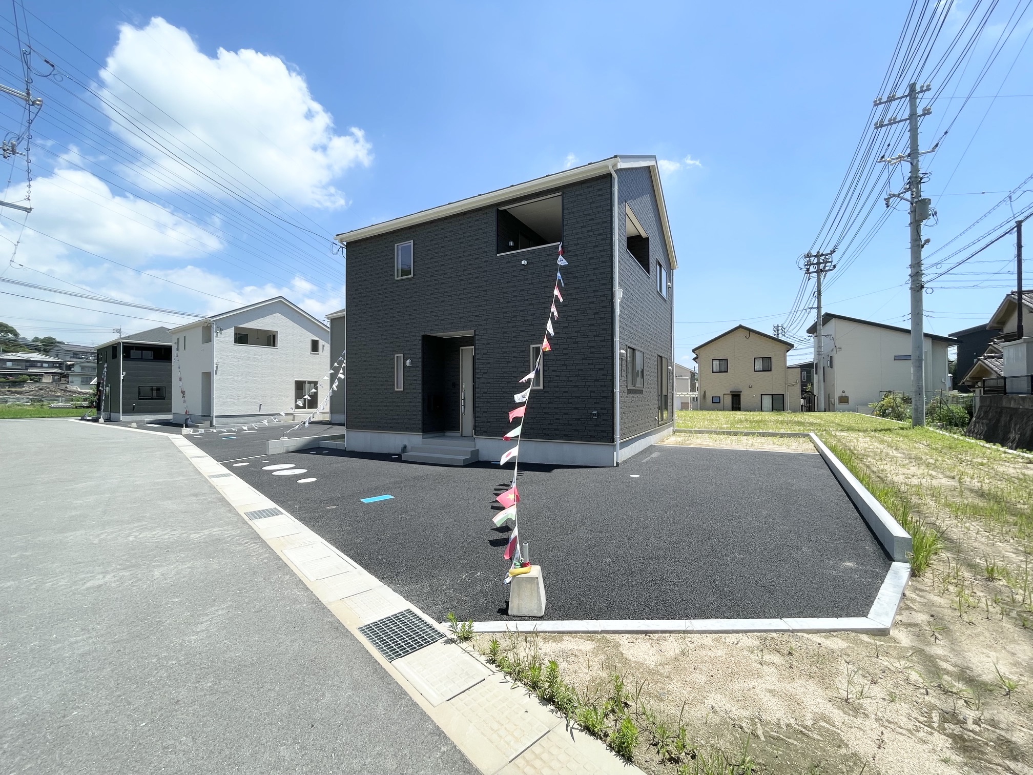 クレイドルガーデン尾道市栗原町　第6／4号棟
