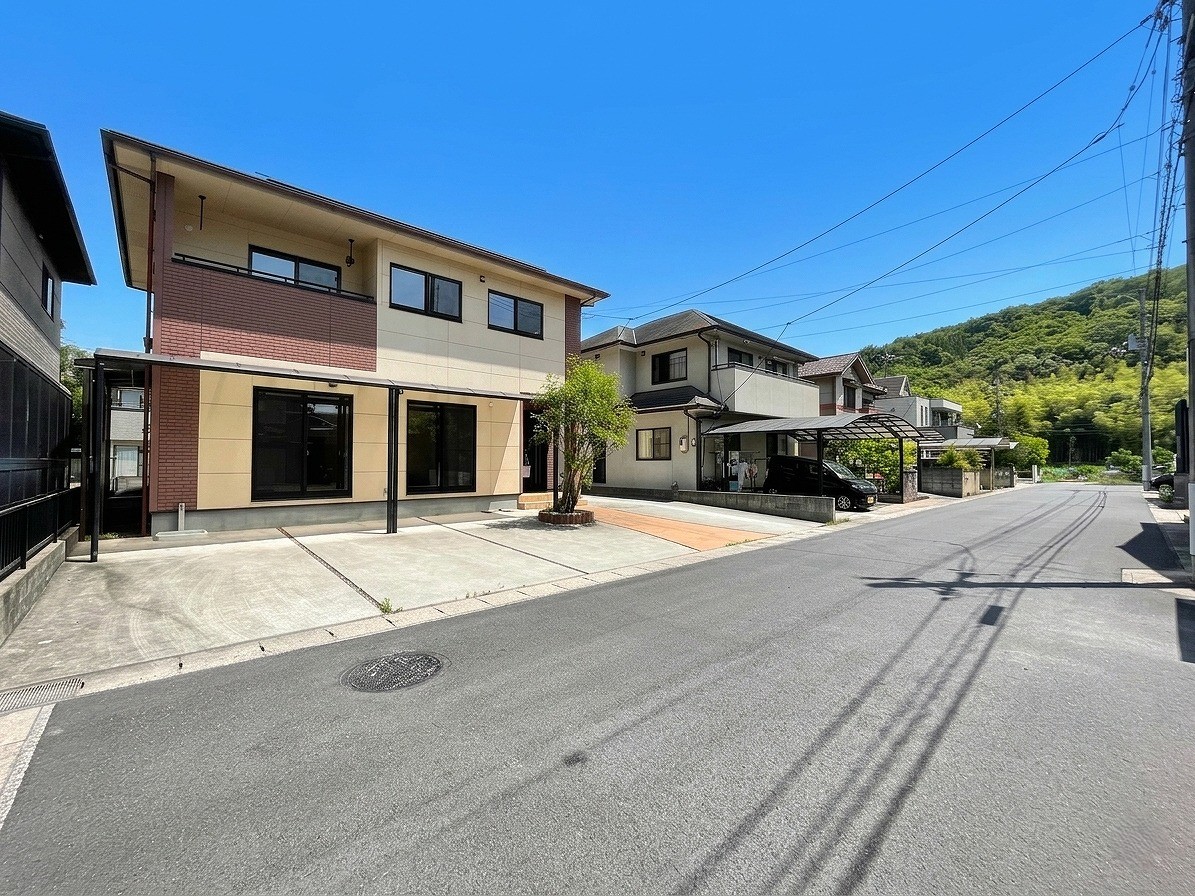 笠岡市用之江 (リフォーム済／中古戸建)