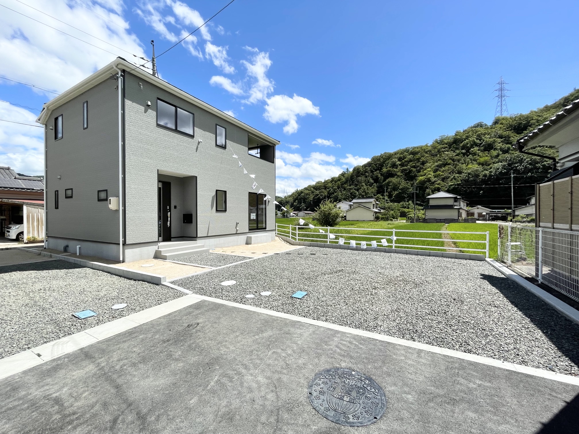 クレイドルガーデン井原市西江原町　第8／4号棟